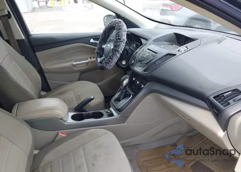 2013 Ford Escape Se z USA, uszkodzony, nr VIN 1FMCU9GX9DUC48735